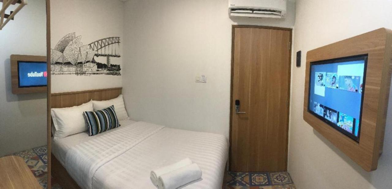 Hotel Casa Living Senayan 3*
